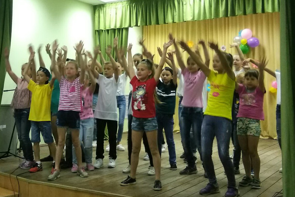 7 сентября в с. Песчанка учащиеся школы приняли участие в  фестивале "Детский бульвар" посвященный дню города