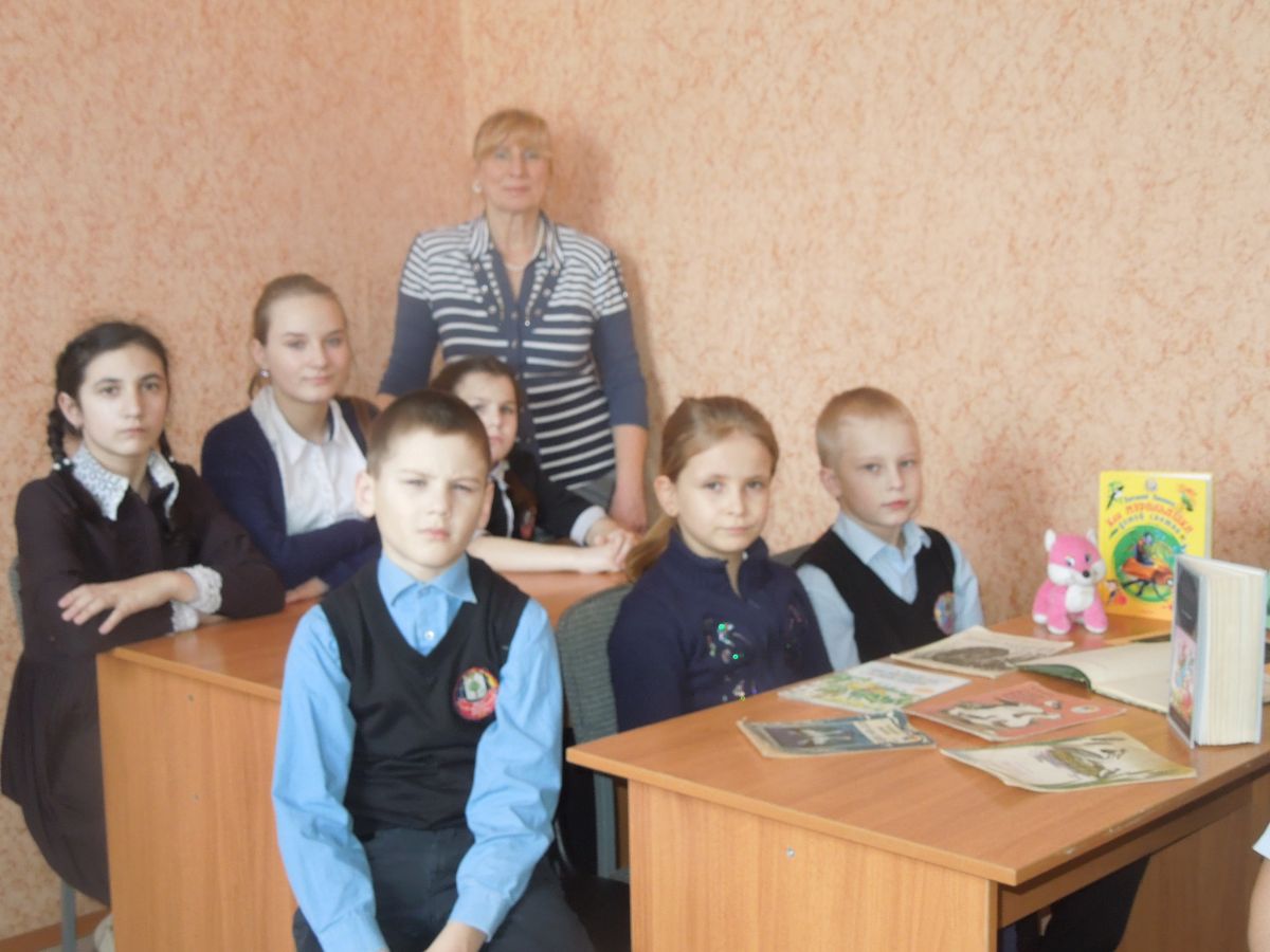 11 февраля учащиеся и преподаватели нашей школы в Федосеевской модельной библиотеке был проведен Единый день писателя