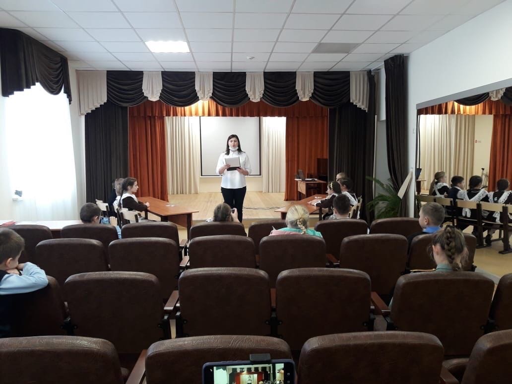 Межзональный семинар «Игровая деятельность как средство развития музыкально-творческих способностей учащихся»