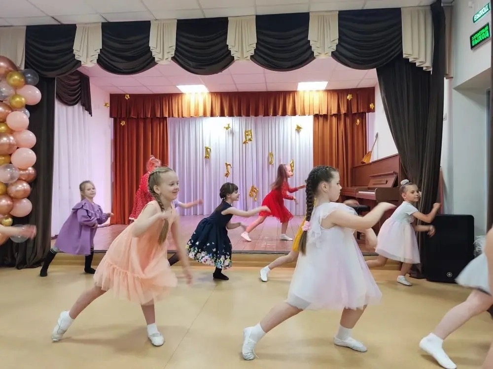 Выпускной "Подготовительного курса в области искусств"