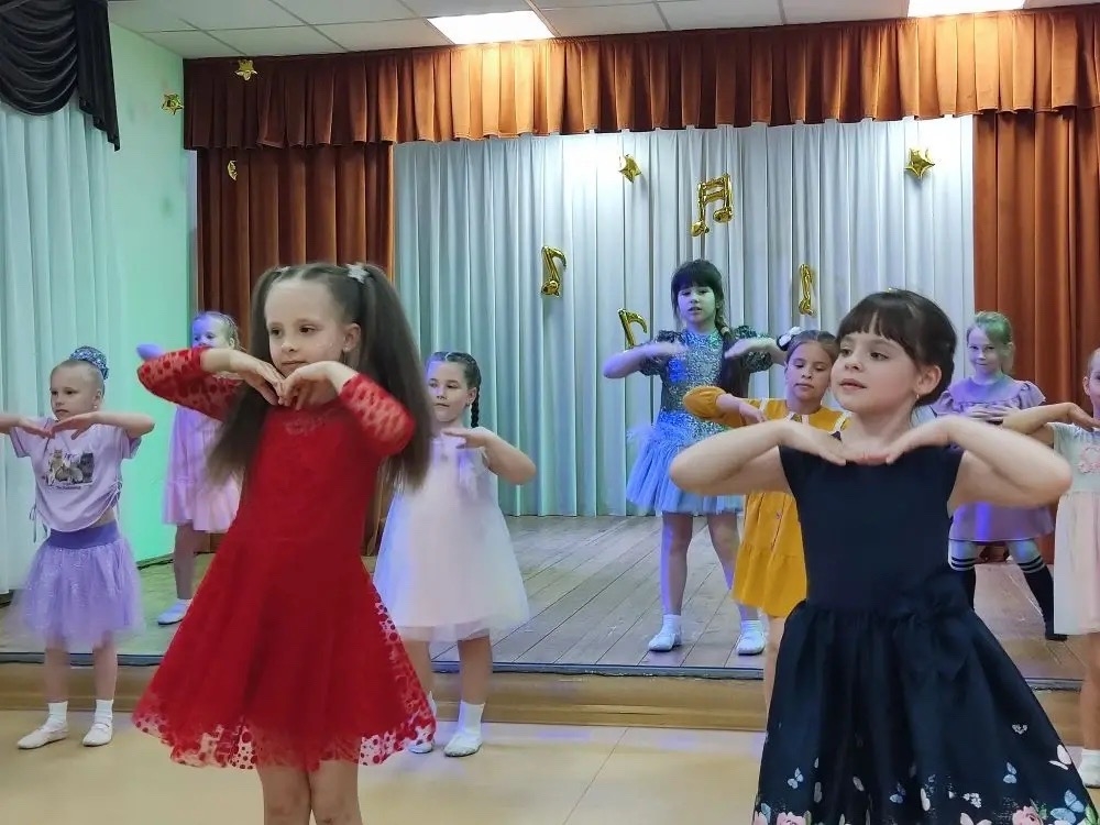 Выпускной "Подготовительного курса в области искусств"